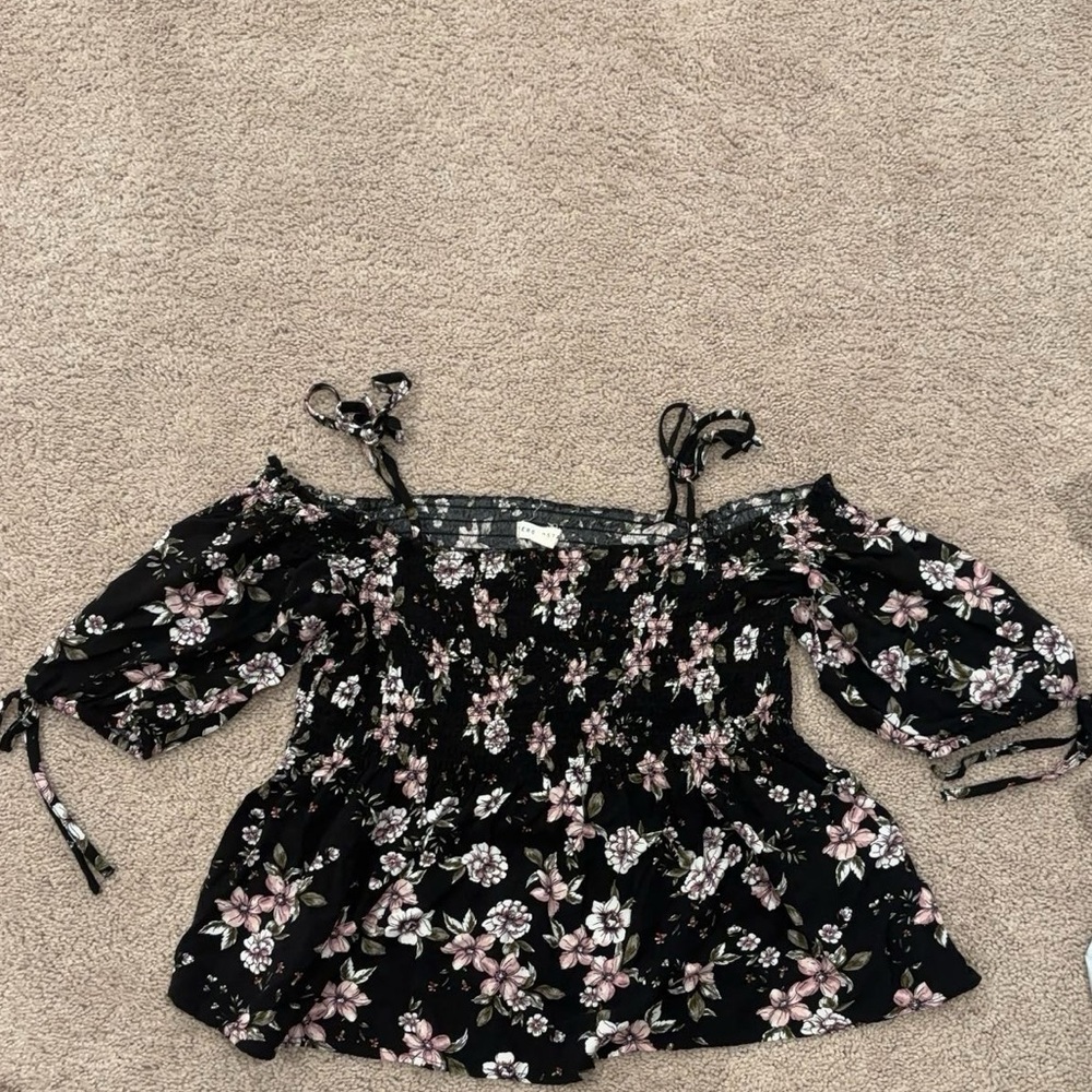 Aeropostale Floral Top